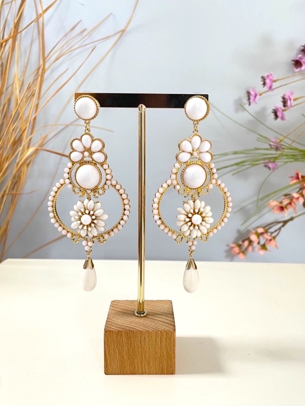 Pendientes Arabesco blanco