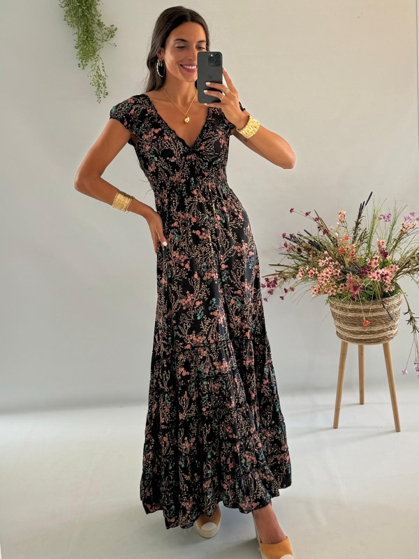 Vestido Abby negro con flores rosas